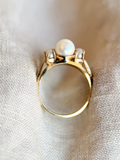 Vintage Pearl Ring, 14k Gold, 1970s Cluster Statement Ring, Elegant Gemstone Jewelry