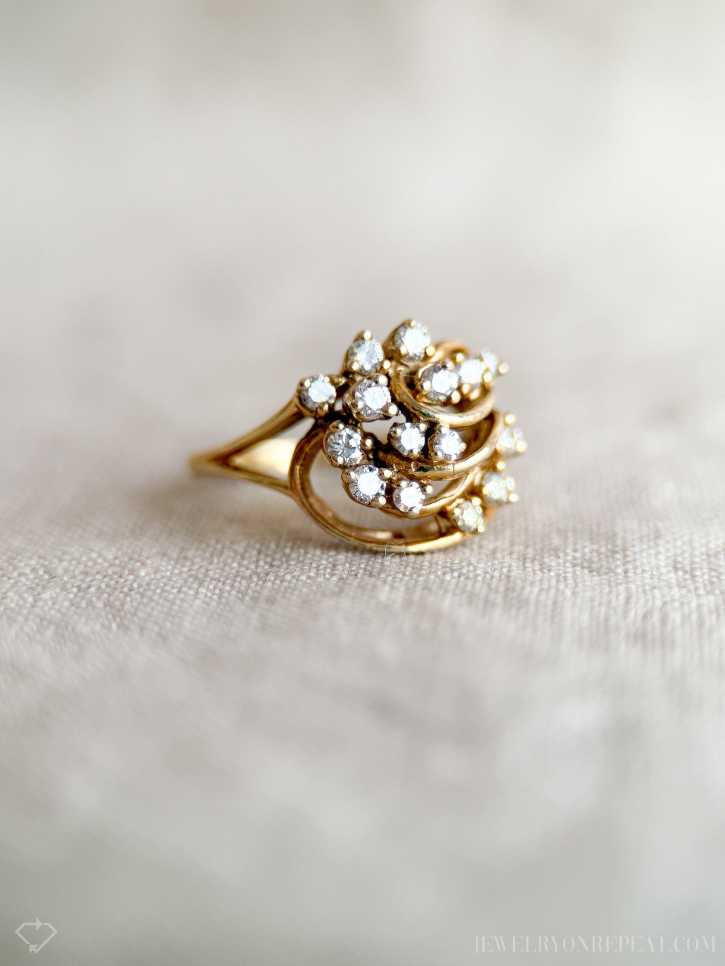 Vintage Diamond Cluster Ring in 14k Gold, Vintage Jewelry from the 1990s - Timeless, Sustainable, @JewelryOnRepeat