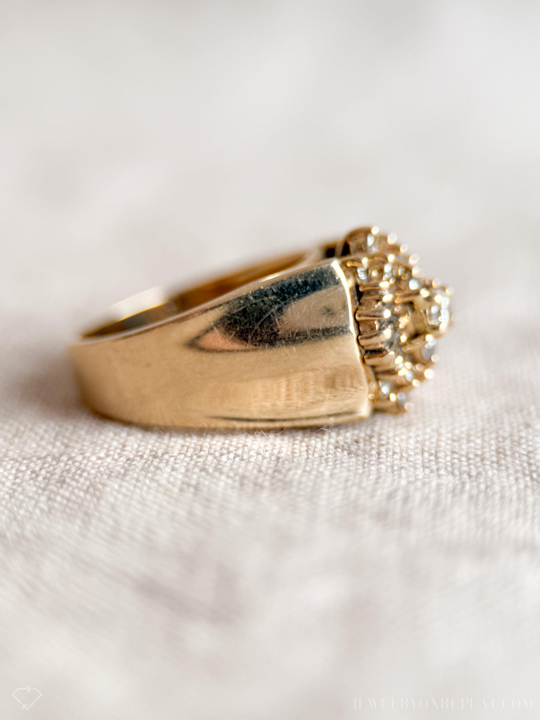 Vintage Diamond Sunburst Cluster Halo Ring in 14k Gold, Retro Jewelry from the 1970s - Timeless, Sustainable, @JewelryOnRepeat