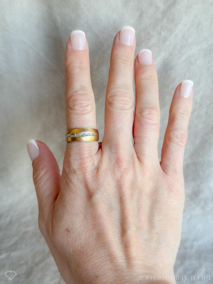 Vintage 1960s Diamond Wedding Band, 14k Gold