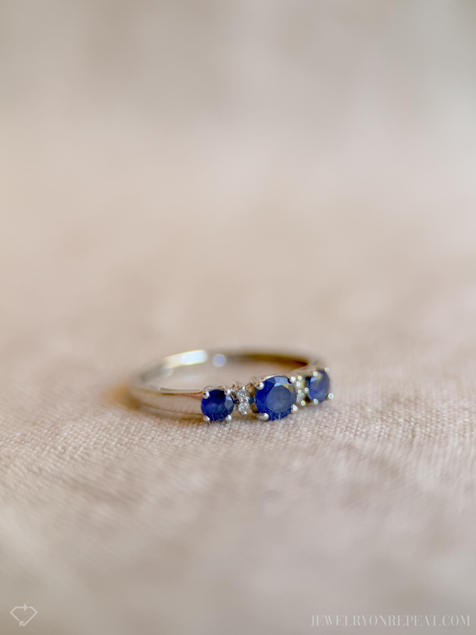 Vintage Three Stone Blue Sapphire Ring in 14k White Gold, Retro Jewelry from the 1990s - Timeless, Sustainable, @JewelryOnRepeat