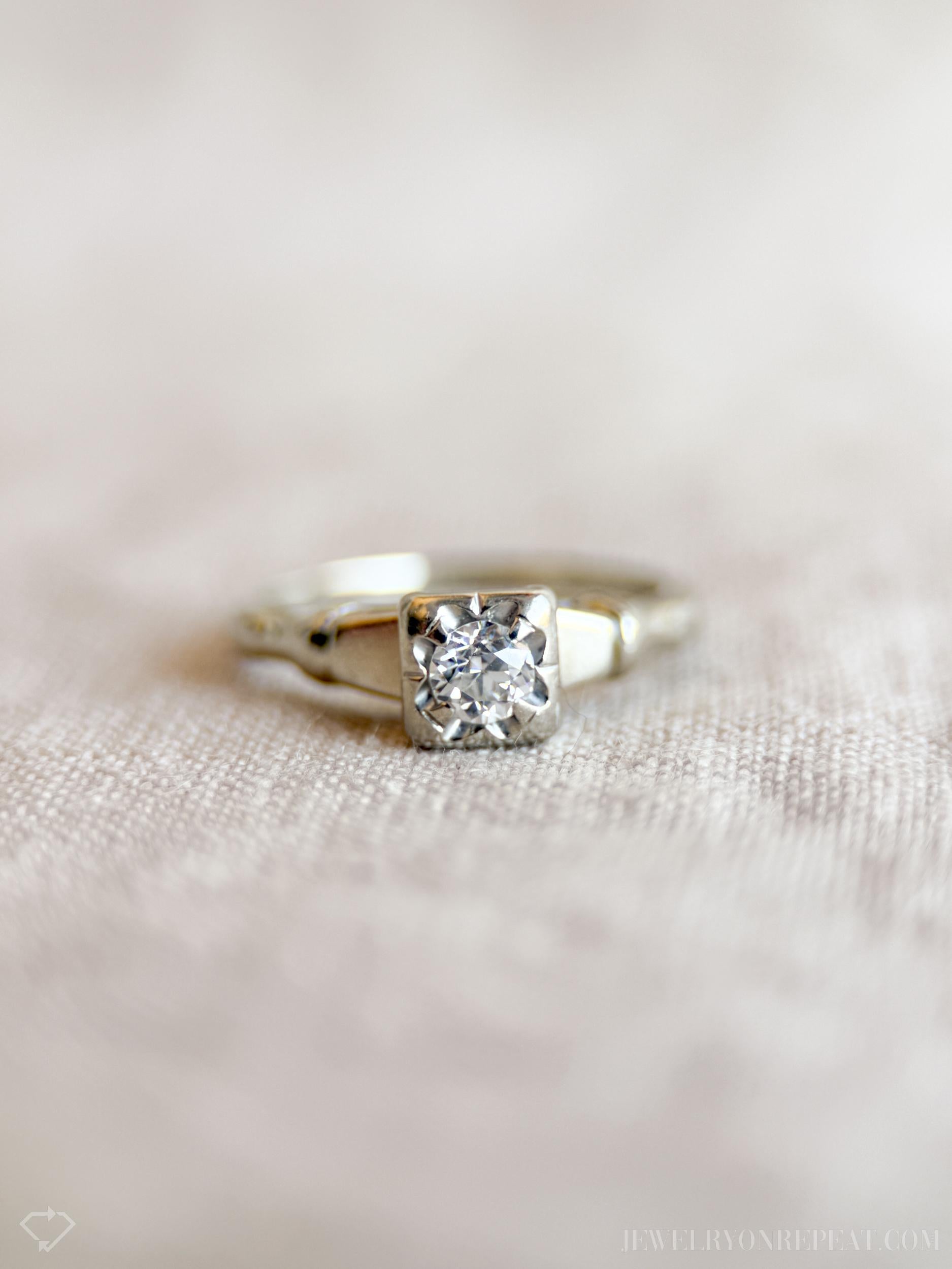 Vintage Art Deco Diamond Engagement Ring in 14k White Gold, Antique Jewelry from the 1920s - Timeless, Sustainable, @JewelryOnRepeat