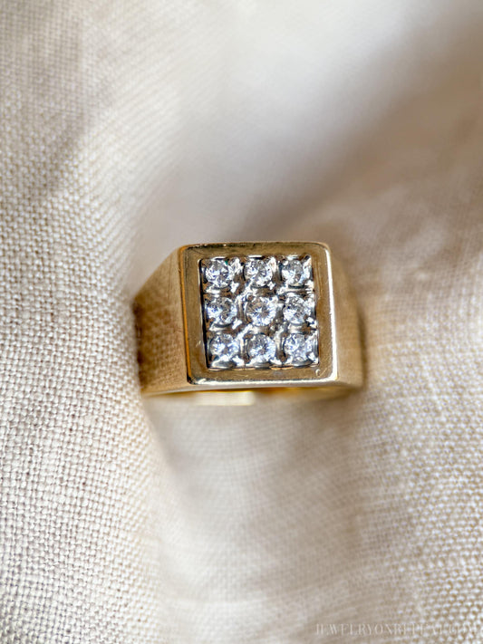Vintage Unisex Diamond Cluster Flat Top Ring in 14k Gold, Art Deco Jewelry from the 1970s - Timeless, Sustainable @JewelryOnRepeat