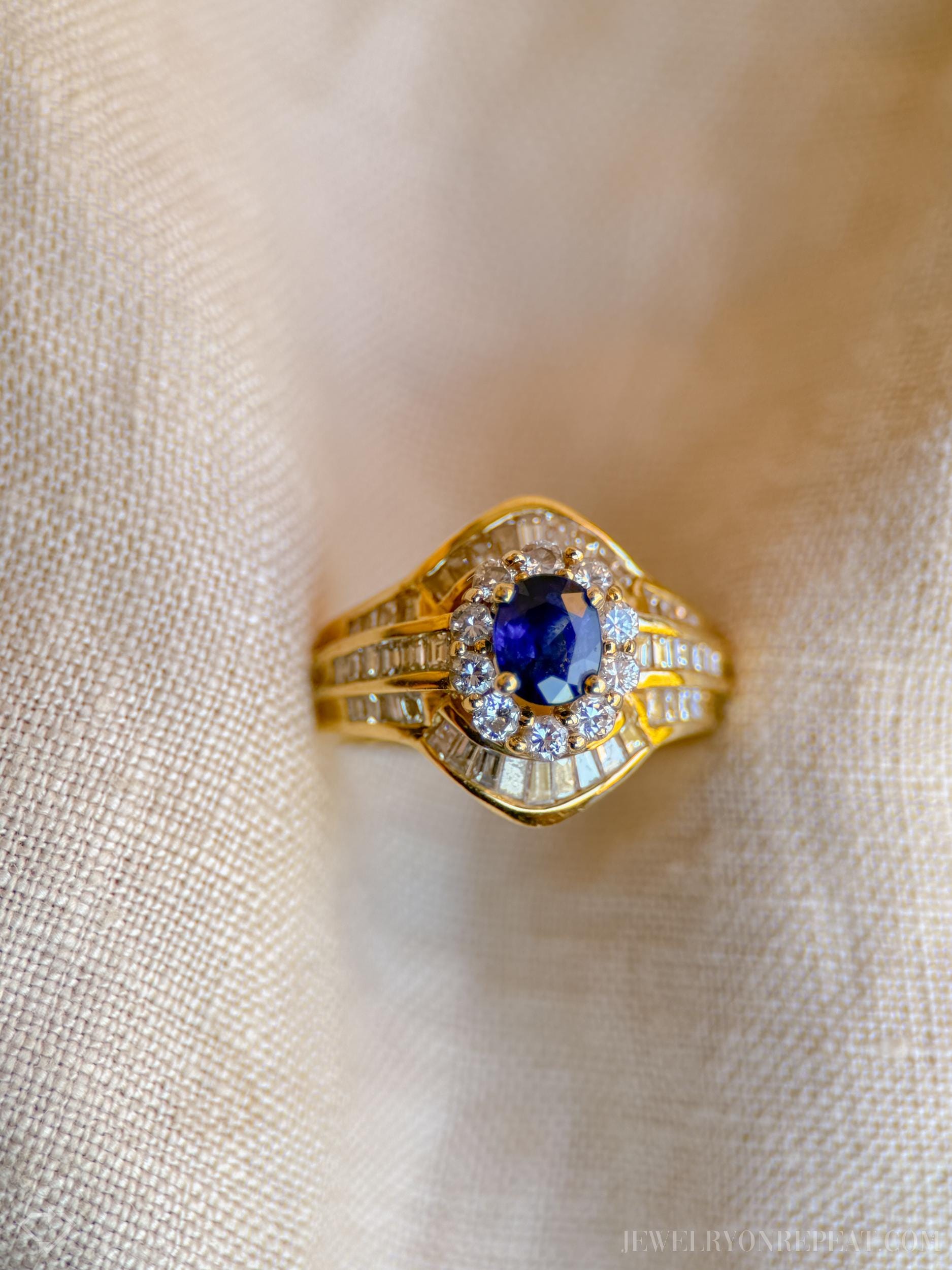 Vintage Sapphire Diamond Halo Gemstone Ring in 18k Gold, Retro Jewelry from the 1990s - Timeless, Sustainable, @JewelryOnRepeat