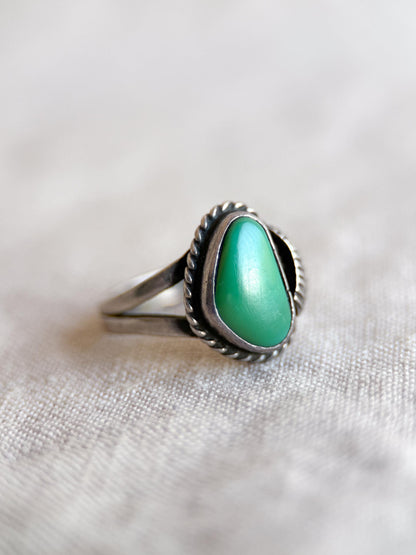 Vintage Sterling Silver Green Turquoise Teardrop Ring, Boho Statement Jewelry