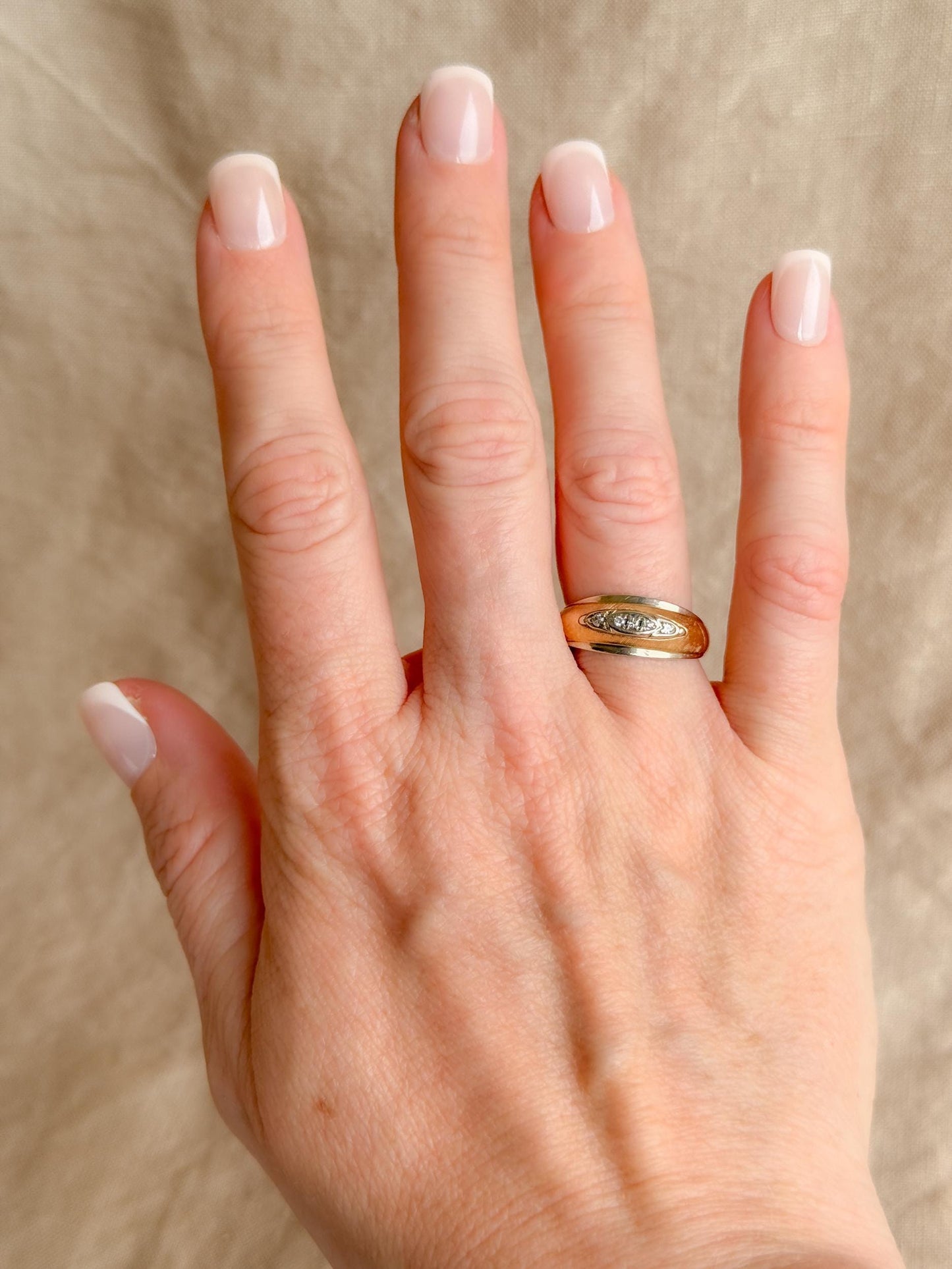Vintage 1940s Diamond Band in 14k Gold