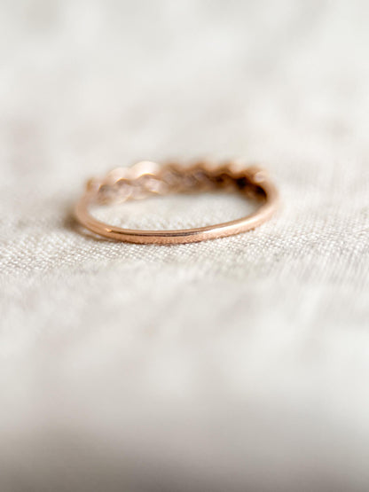 Vintage 2000s Rose Gold Diamond Wedding Band: 14k Retro Minimalist Heirloom Ring for Women