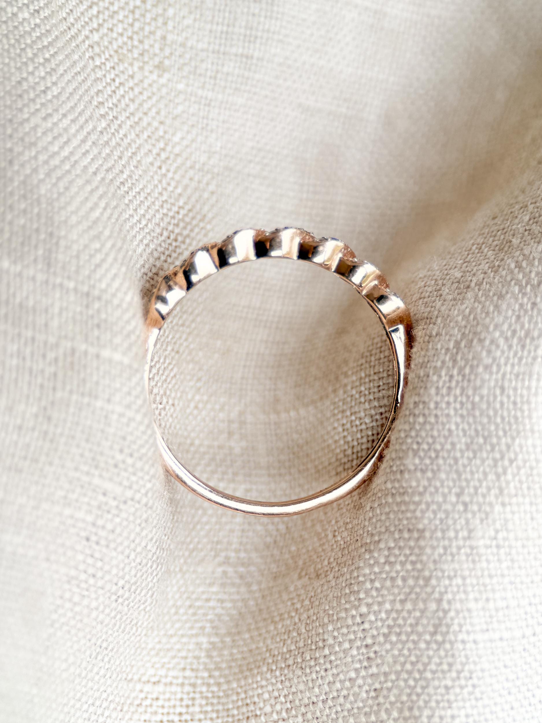 Vintage 2000s Rose Gold Diamond Wedding Band: 14k Retro Minimalist Heirloom Ring for Women