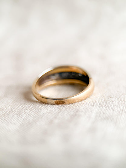 Vintage Diamond Wedding Band, 14k Gold Dome Textured Art Deco 1940s Ring
