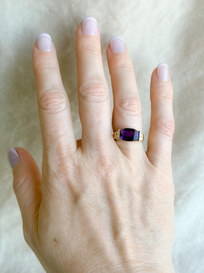 Vintage 1990s Purple Amethyst & Diamond Ring in 14k Gold