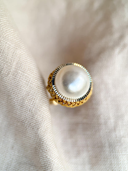Vintage Mabe Pearl Ring, 18k Gold, Large Round Pearl Statement Ring, Elegant Gemstone Jewelry