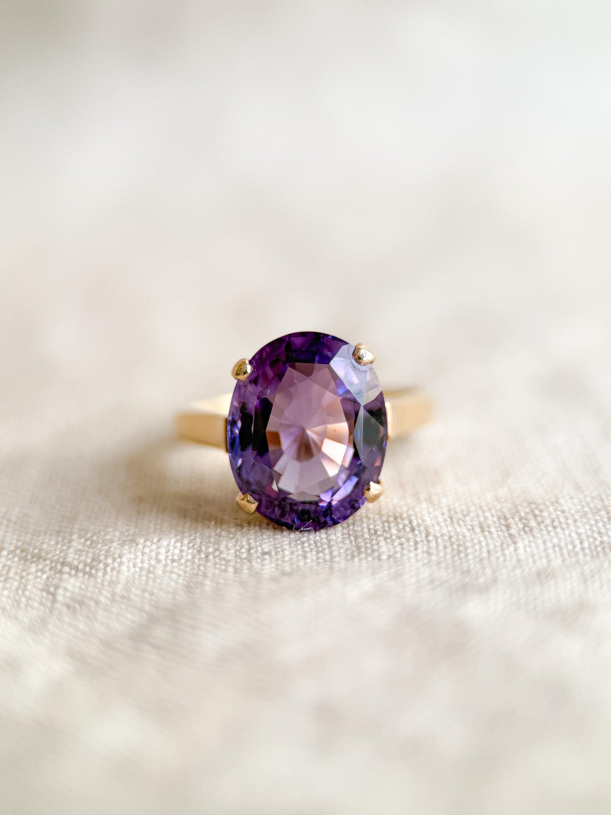 Vintage Amethyst Ring, 14k Gold, Large Oval Cut Statement Ring, Bold Cocktail Jewelry