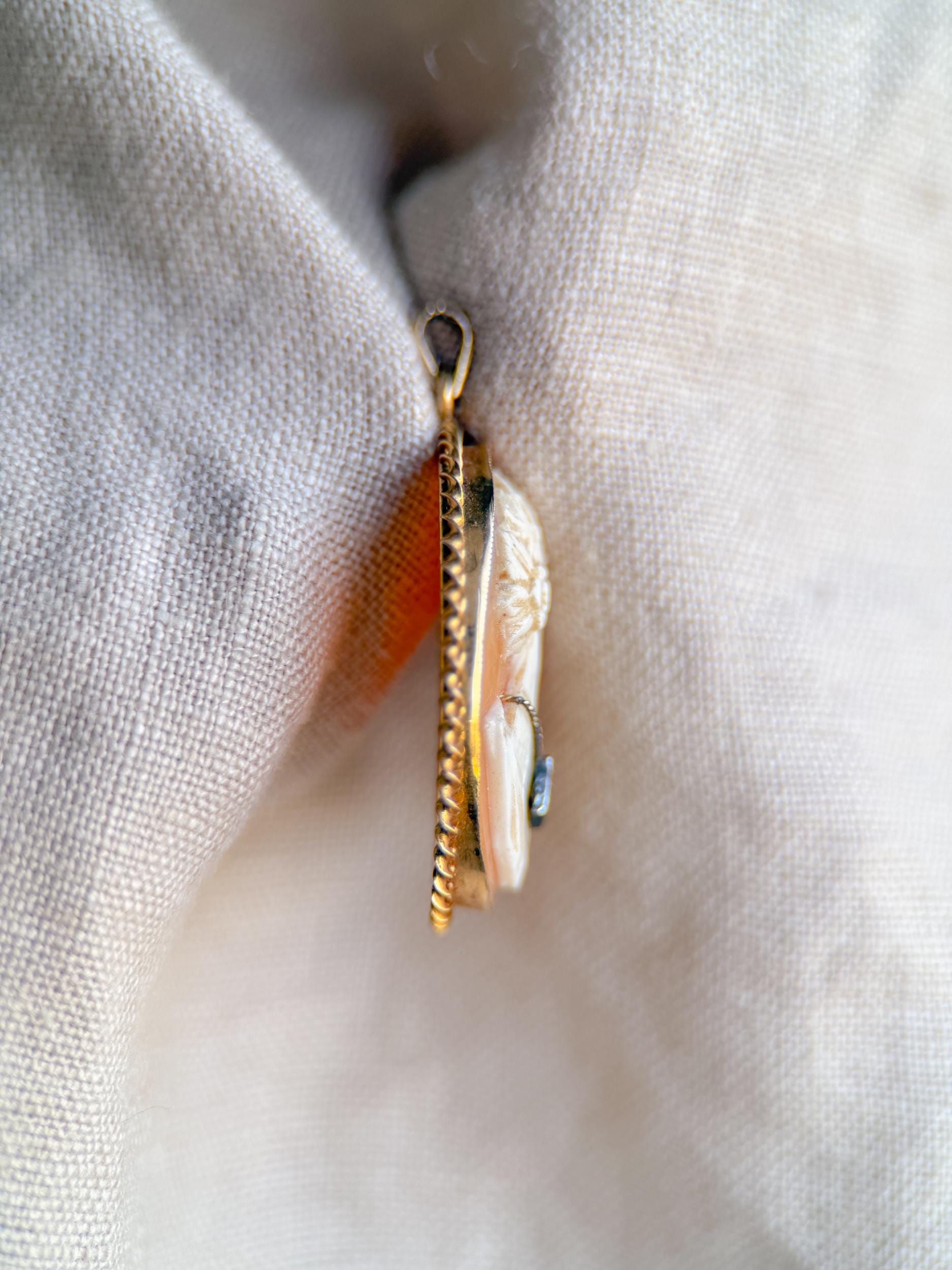 Vintage 1930s Cameo and Diamond Pendant in 14k Gold