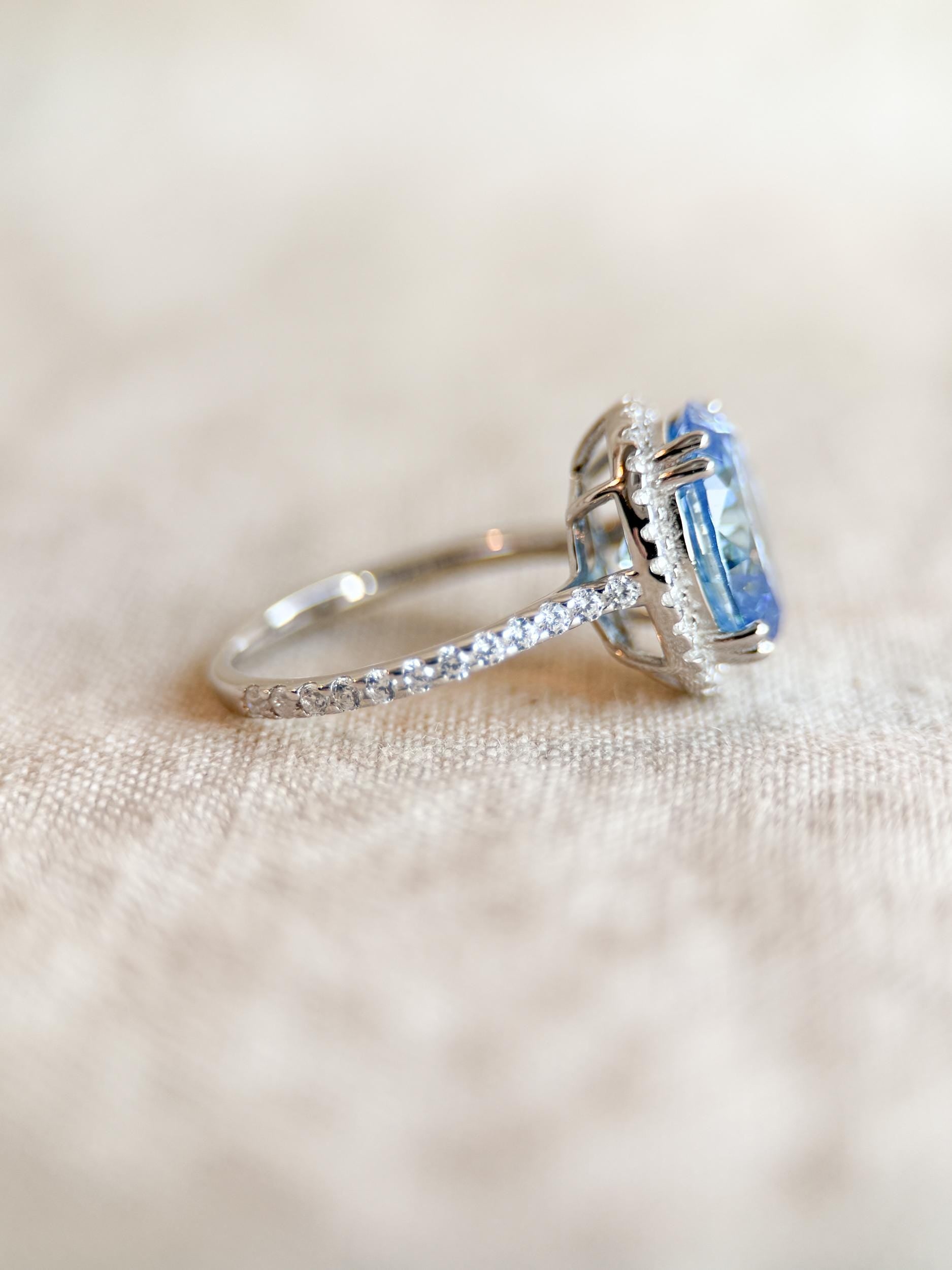 Vintage Cubic Zirconia Engagement Ring, Oval Cut, Sterling Silver, 2000s Blue Halo Promise Ring