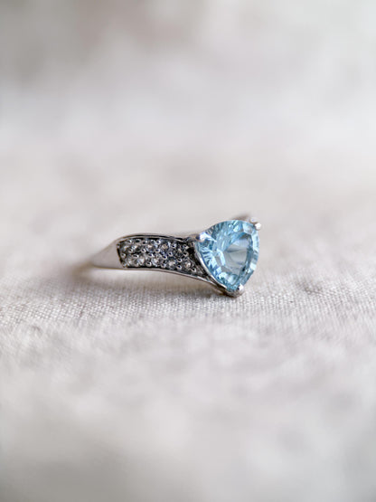 Vintage Sterling Silver Trillion Blue Topaz Statement Ring