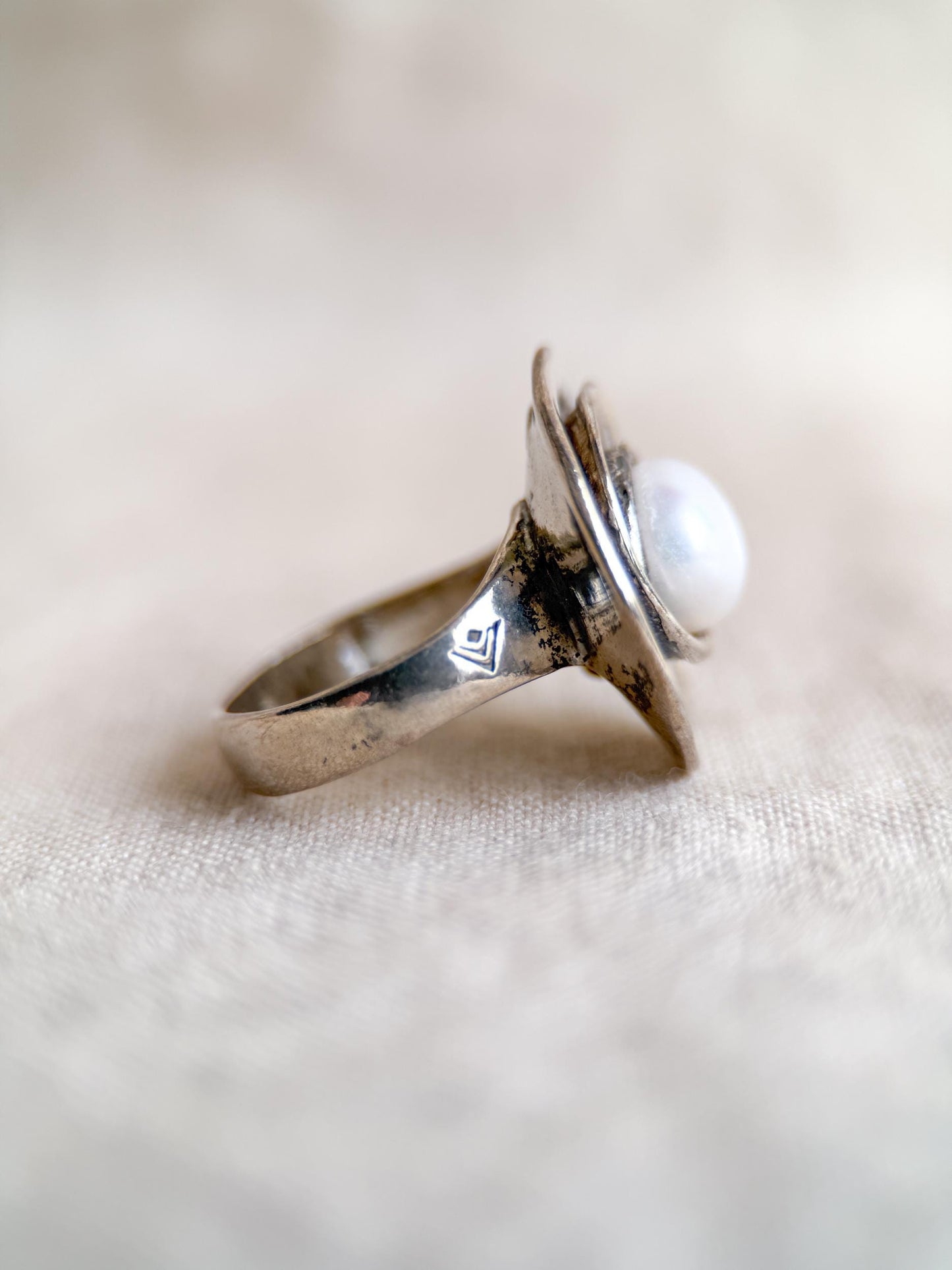Vintage Sterling Silver Pearl Ring, Modern Disc Statement Boho Jewelry