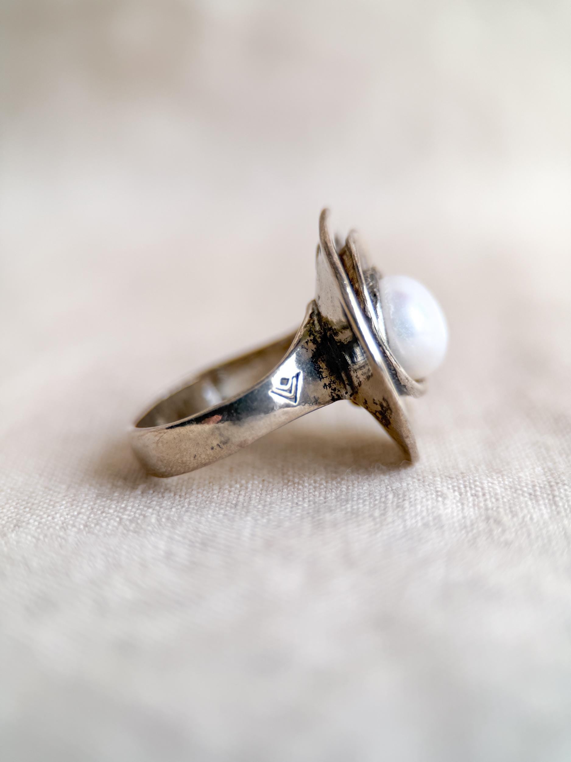 Vintage Sterling Silver Pearl Ring, Modern Disc Statement Boho Jewelry
