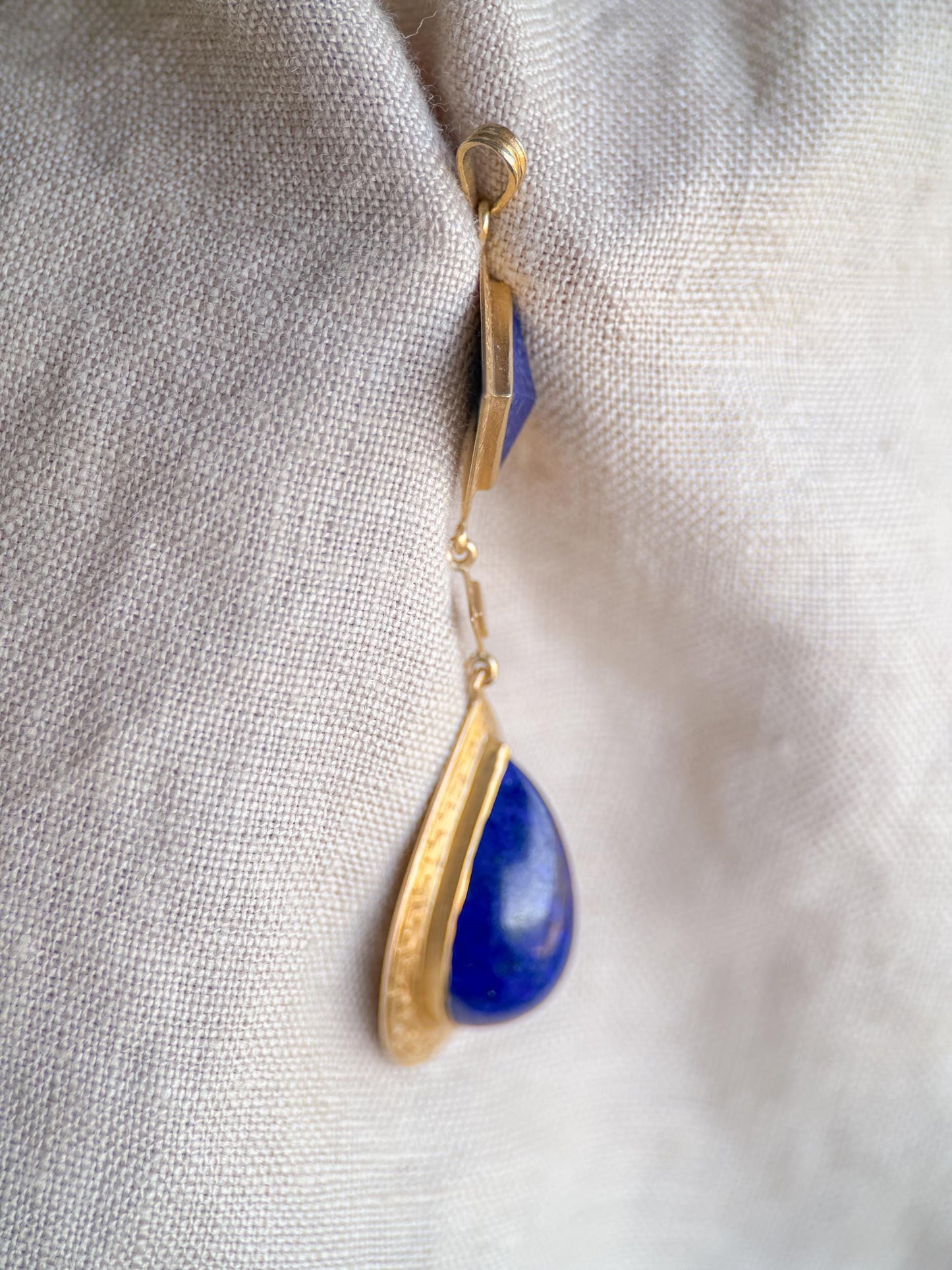 Vintage 1970s Blue Lapis Lazuli Drop Pendant, 14k Gold