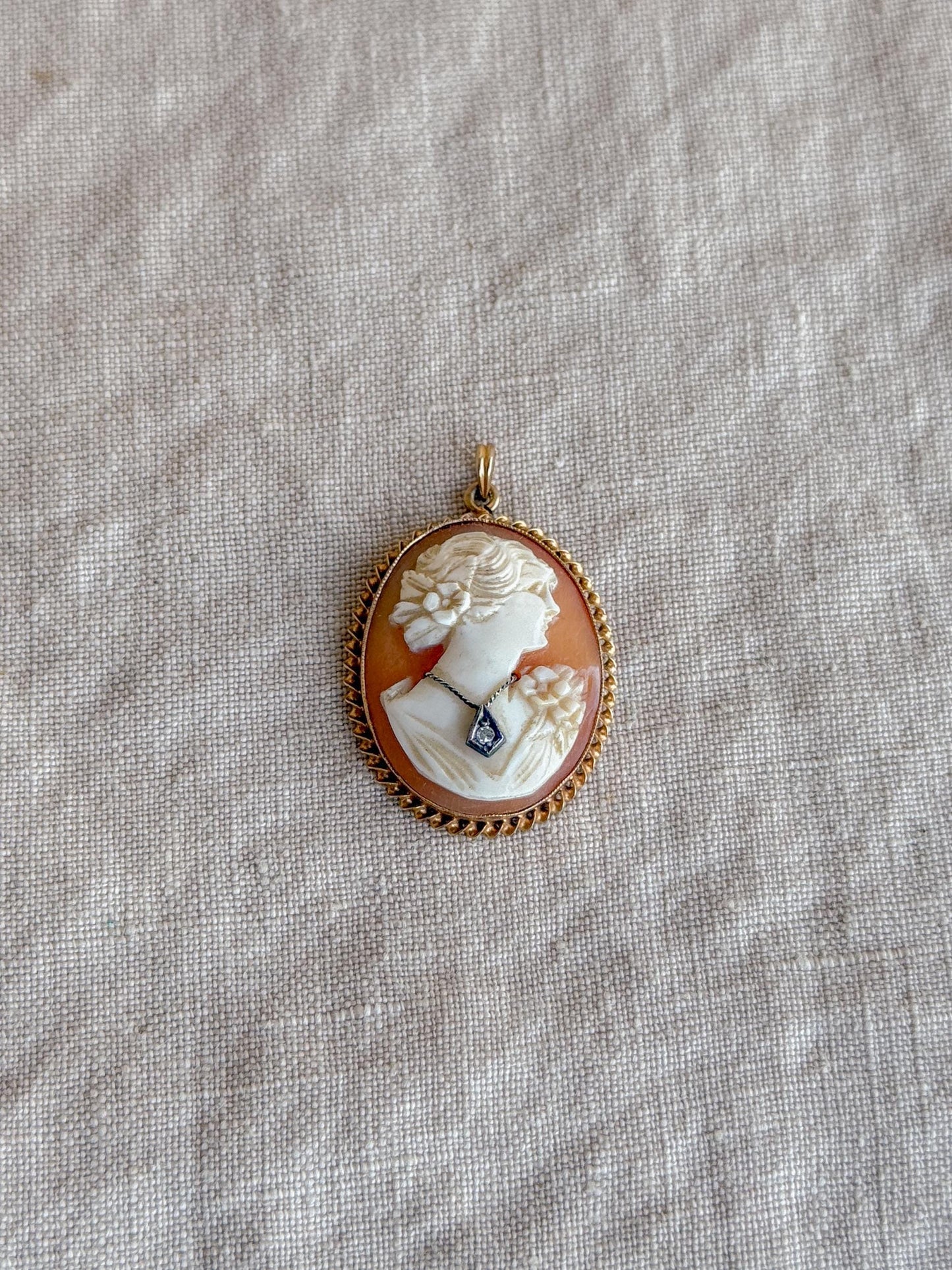 Vintage 1930s Cameo and Diamond Pendant in 14k Gold