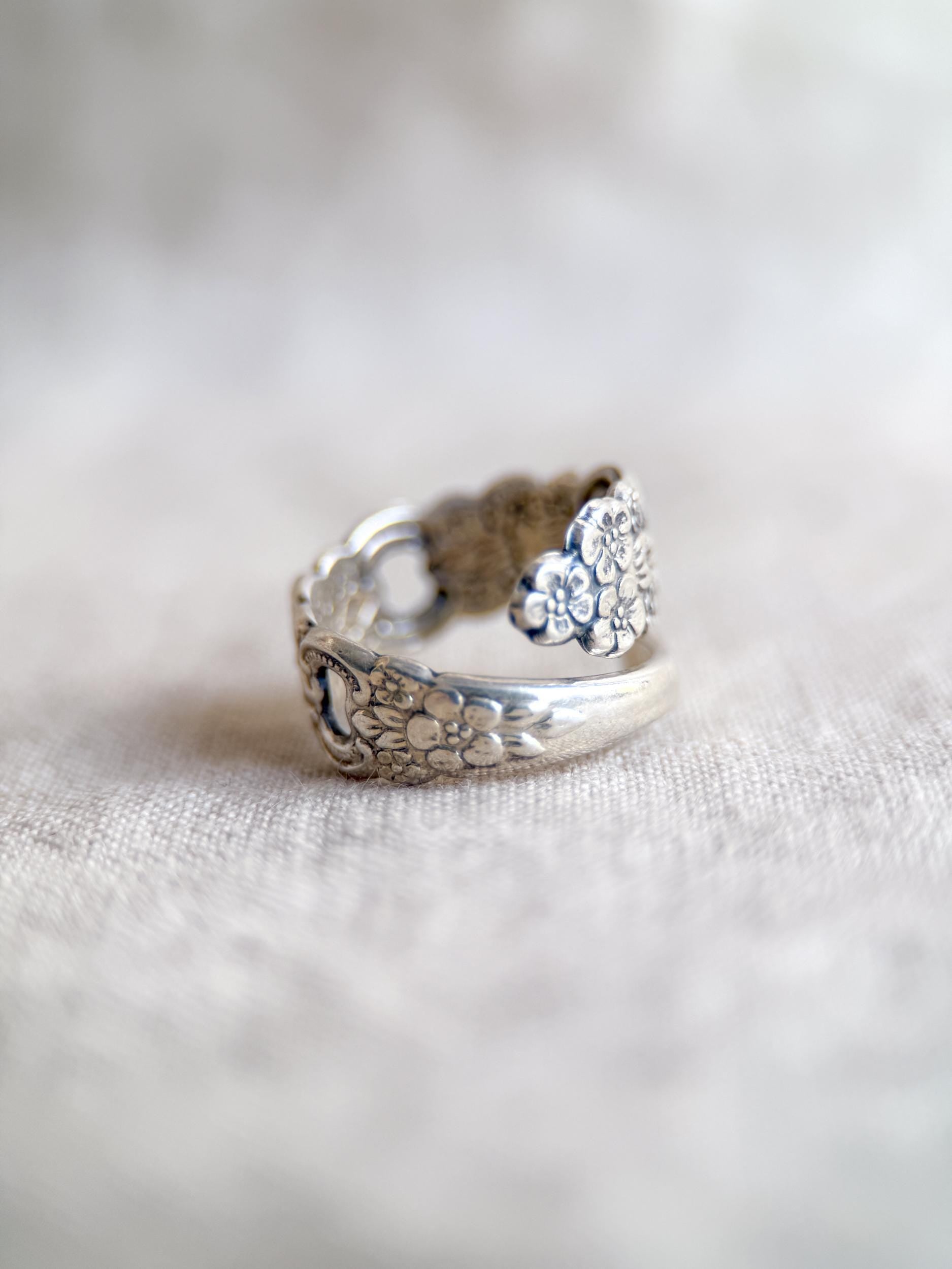 Vintage Sterling Silver Spoon Ring, Heart Floral Statement Jewelry, Size 6