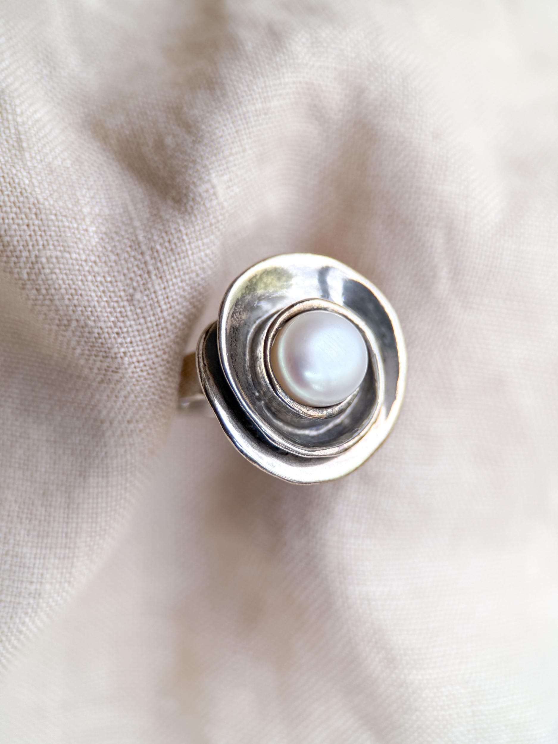 Vintage Sterling Silver Pearl Ring, Modern Disc Statement Boho Jewelry