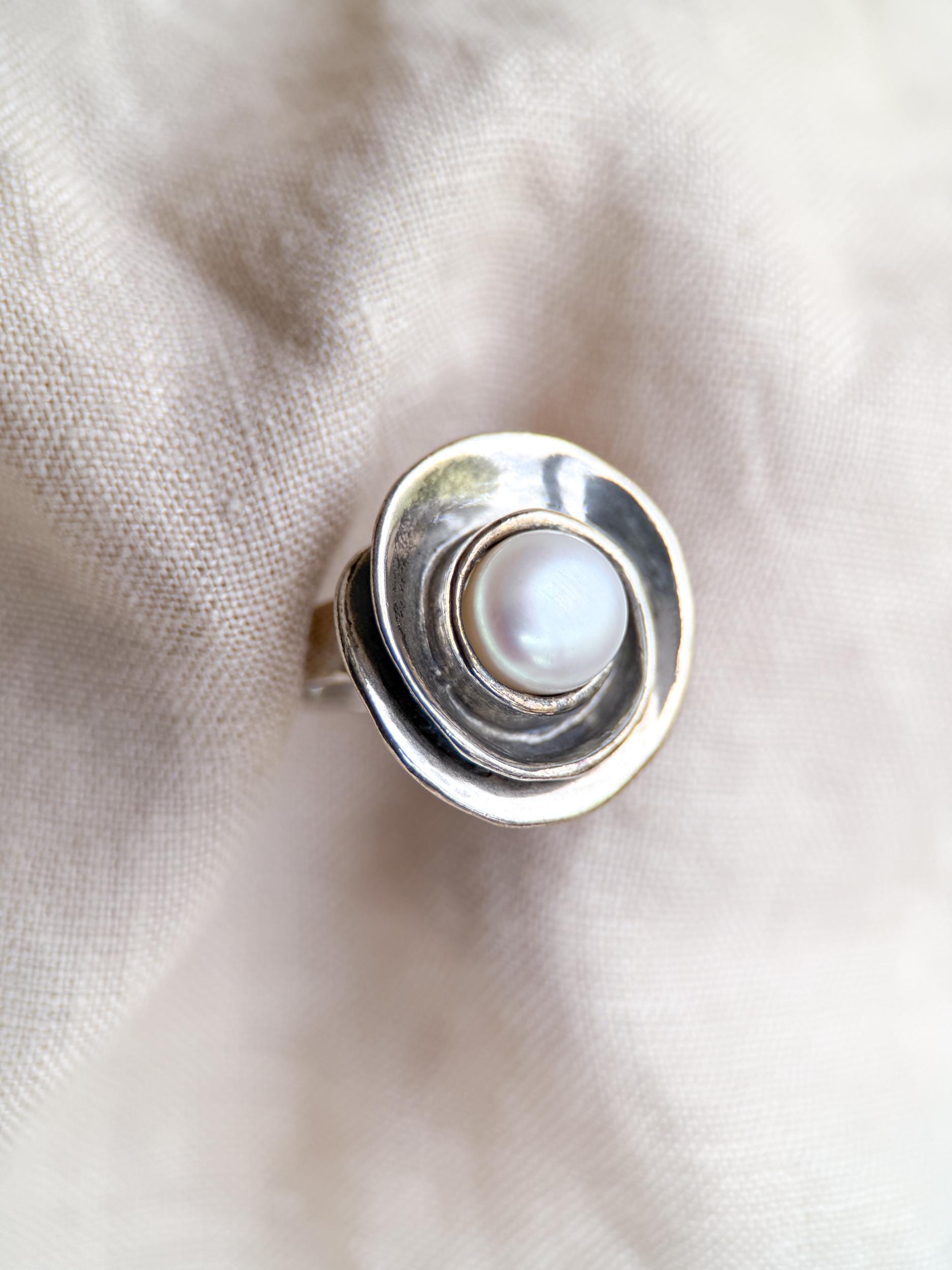 Vintage Sterling Silver Pearl Ring, Modern Disc Statement Boho Jewelry
