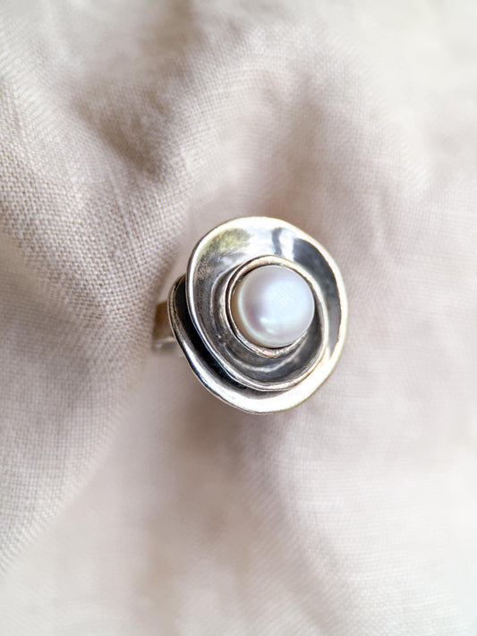 Vintage Sterling Silver Pearl Ring, Modern Disc Statement Boho Jewelry