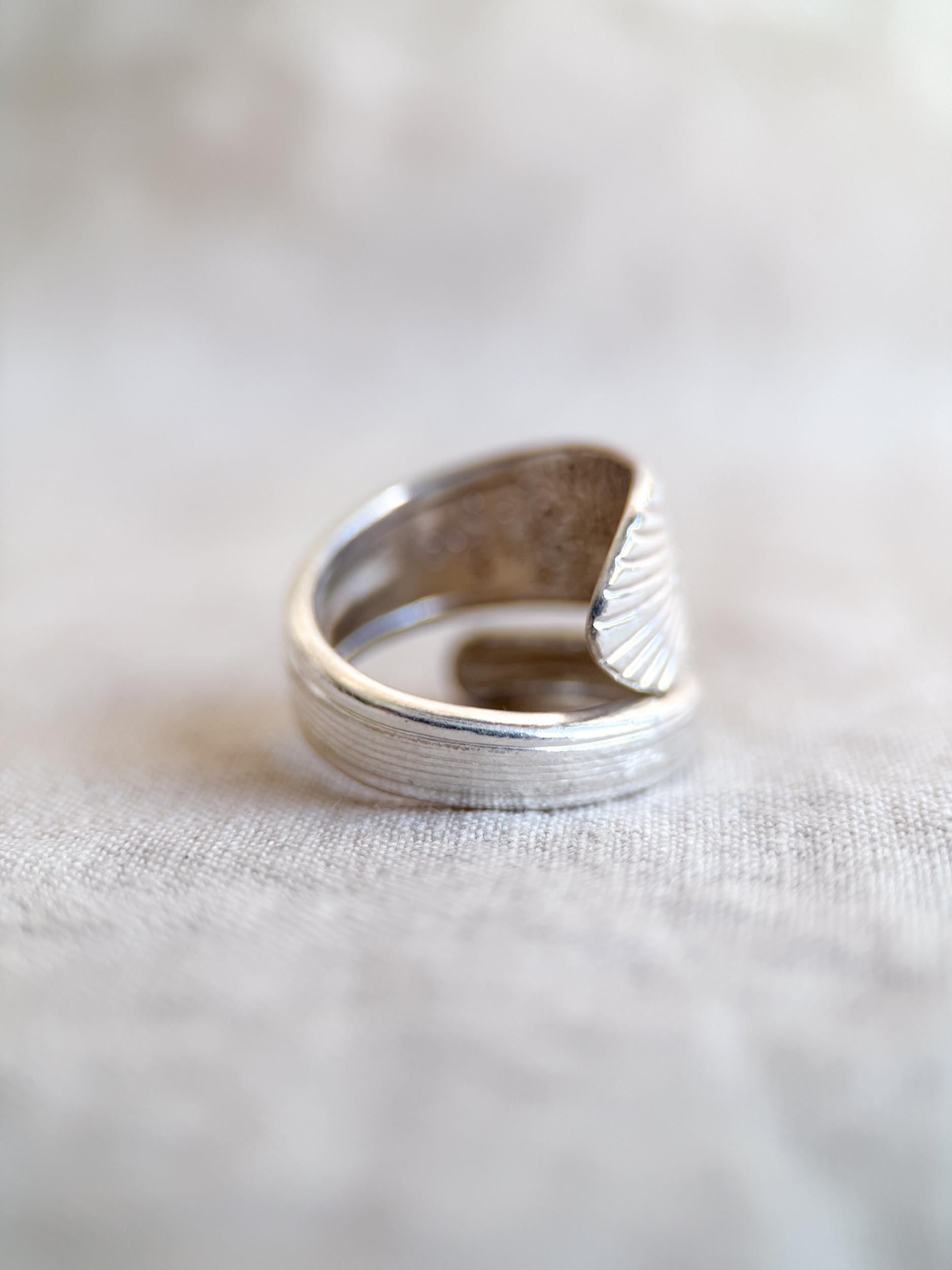 Vintage Sterling Silver Floral Spoon Ring, Statement Jewelry US 9