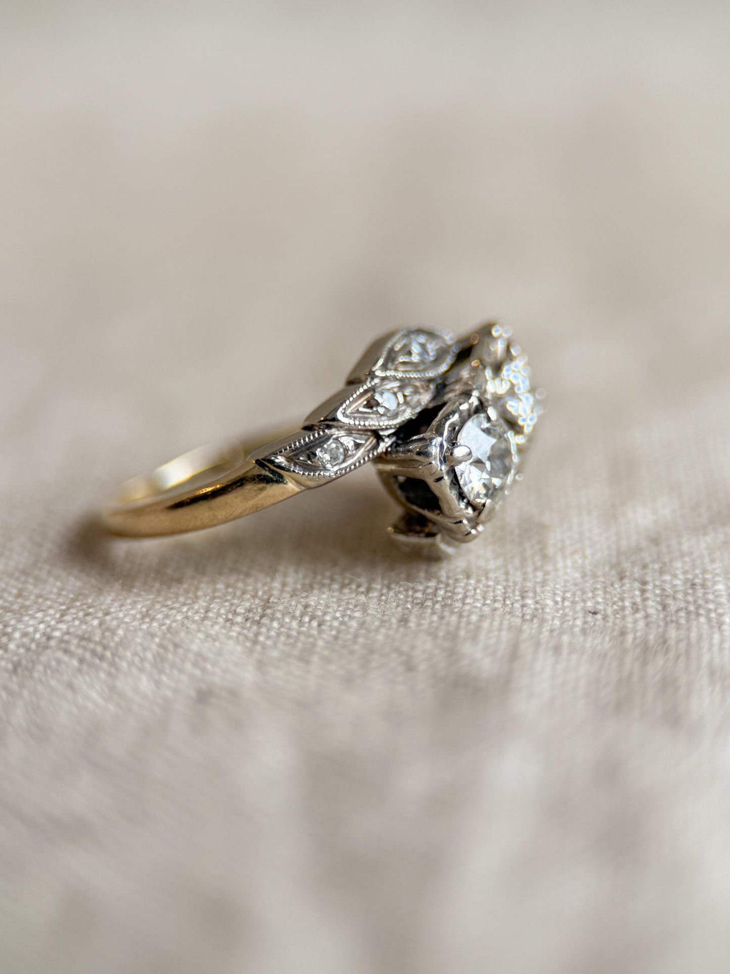 Antique 1920s Art Deco Diamond Solitaire Engagement Ring