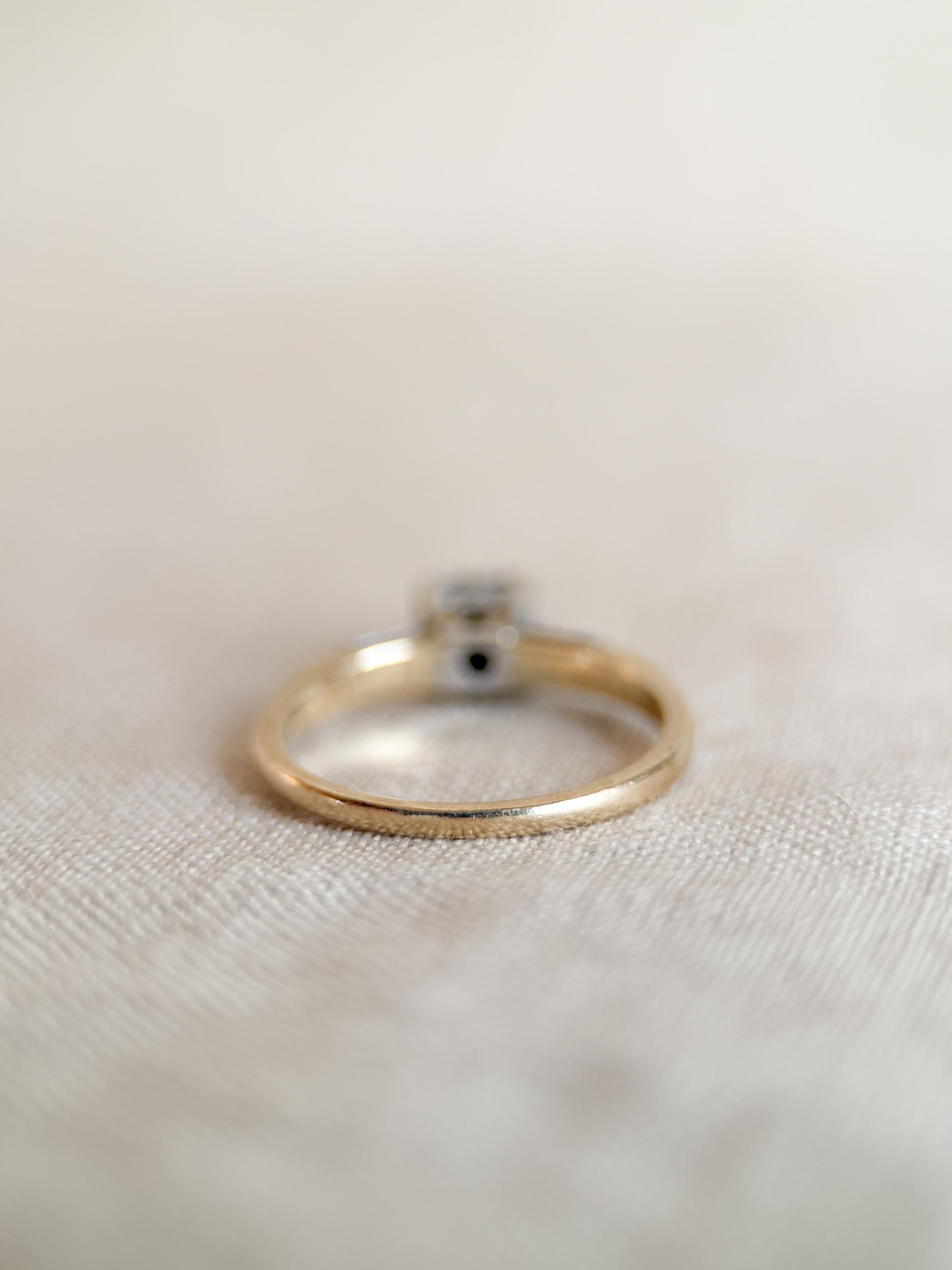 Antique Diamond Engagement Ring, Round Cut, 14k Gold, 1920s Art Deco Bridal Ring