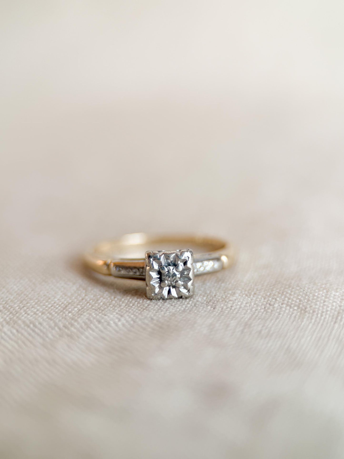 Antique Diamond Engagement Ring, Round Cut, 14k Gold, 1920s Art Deco Bridal Ring