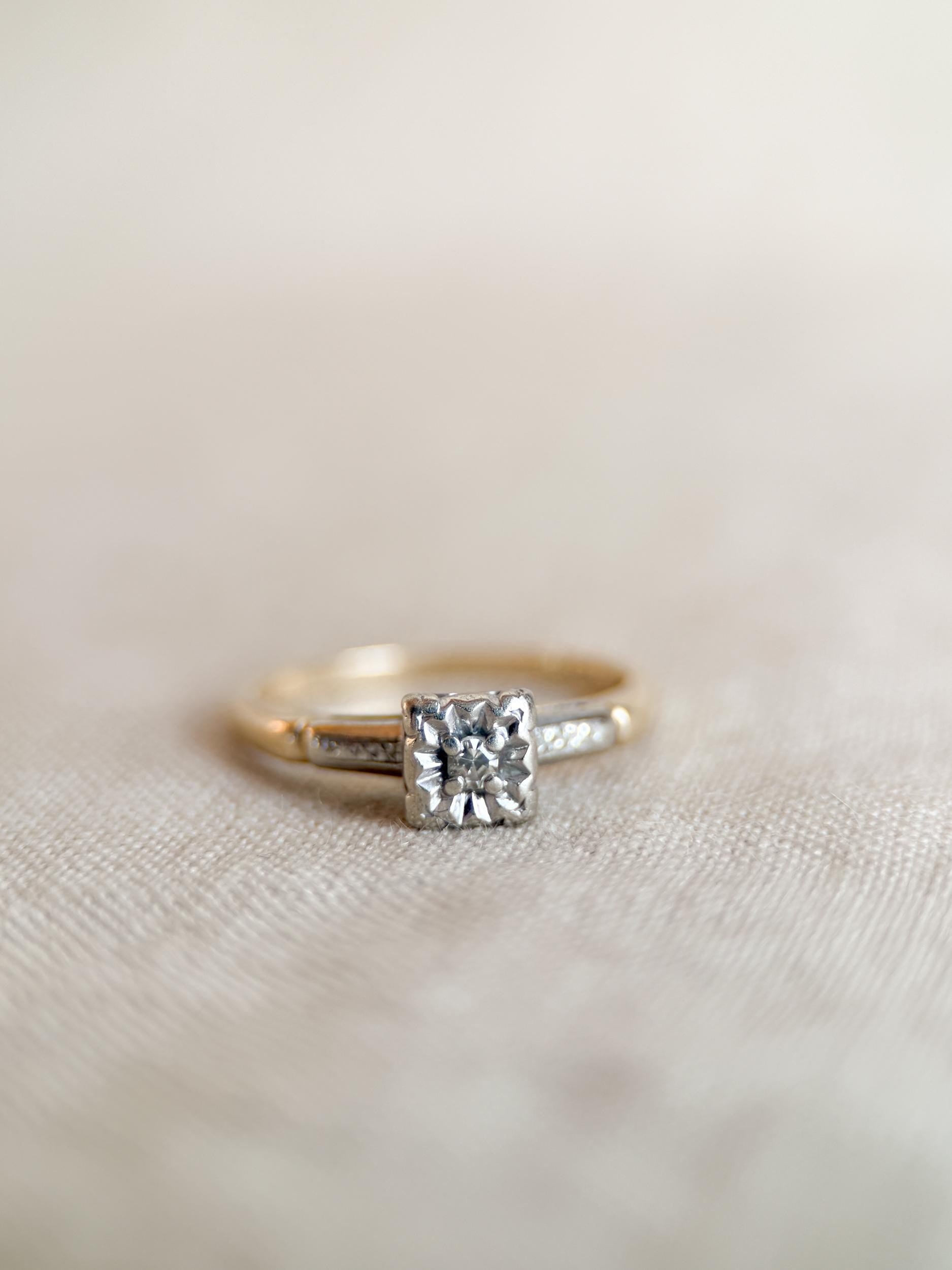Antique Diamond Engagement Ring, Round Cut, 14k Gold, 1920s Art Deco Bridal Ring