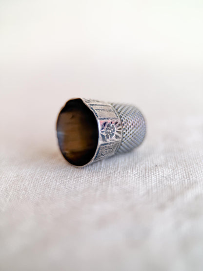 Vintage 1950s Thimble in Sterling Silver