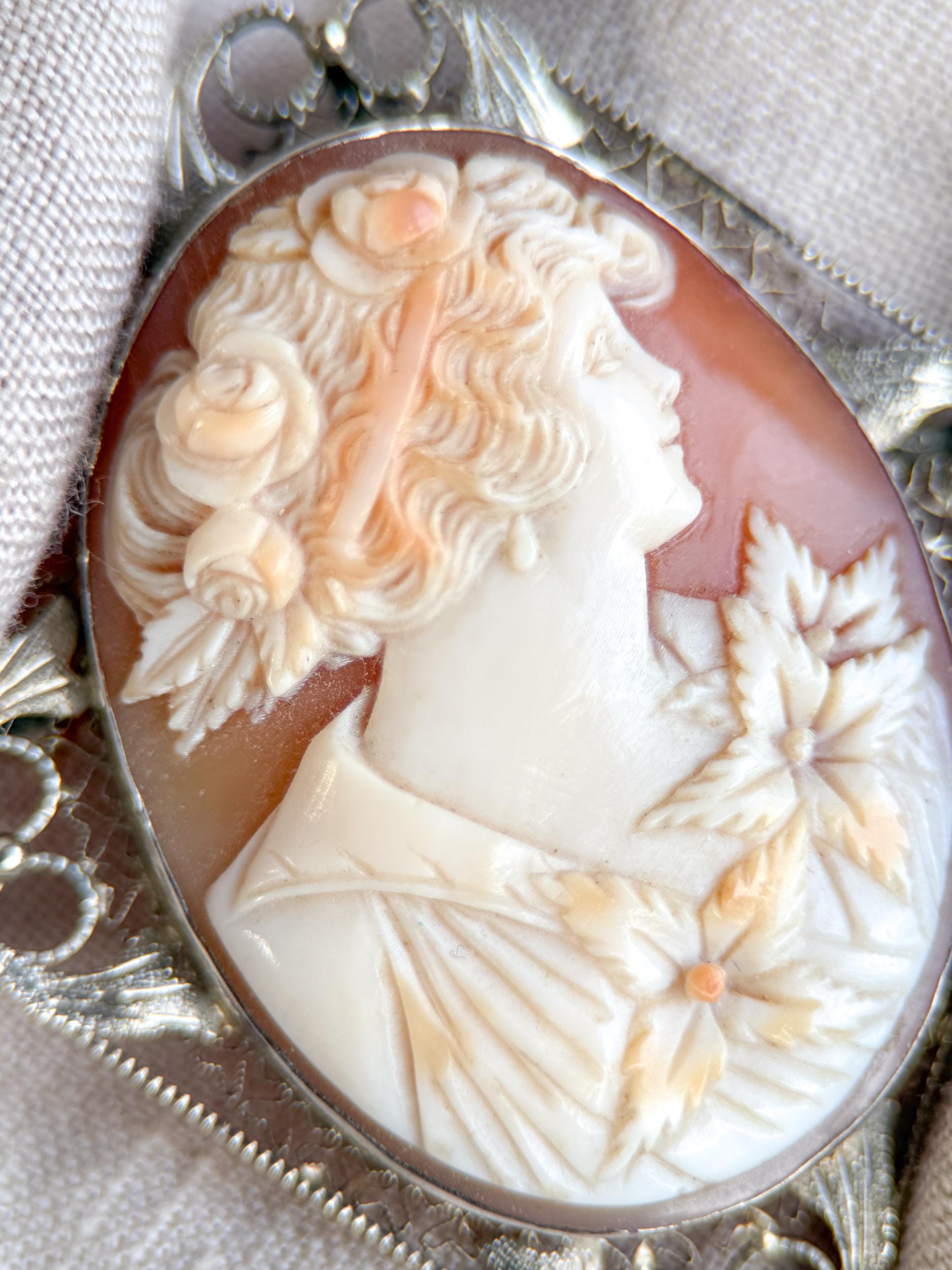 Vintage 1920s Cameo Brooch Pendant in 14k White Gold