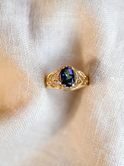 Vintage 1960s Mystic Topaz Gemstone Ring in 14k Gold