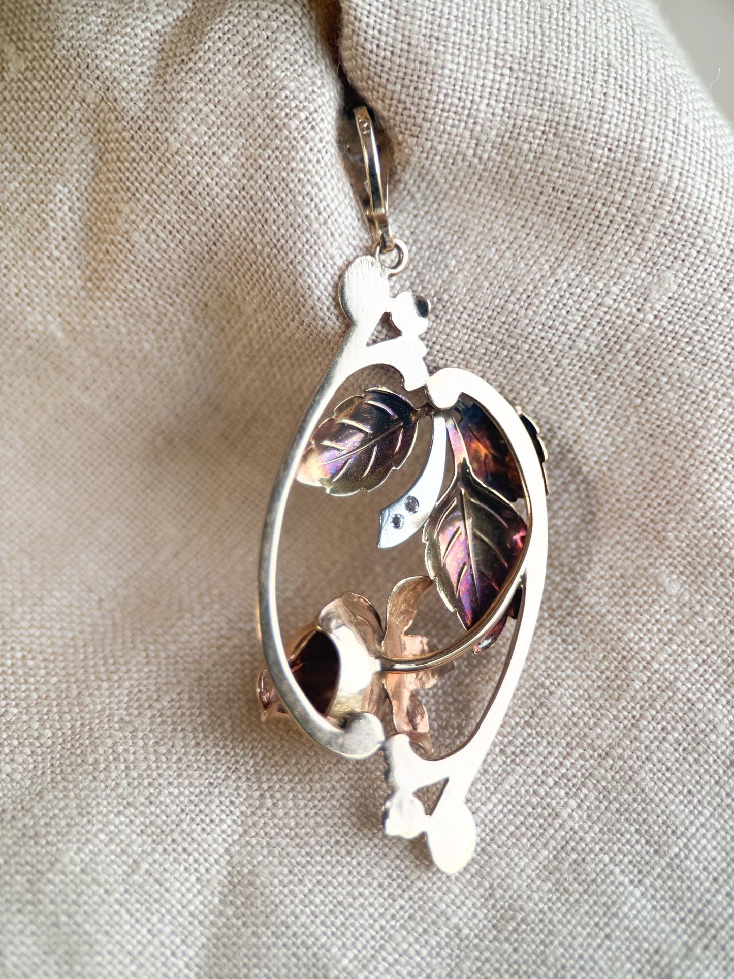 Antique 1920s Art Nouveau Diamond Rose Pendant in 10k Gold