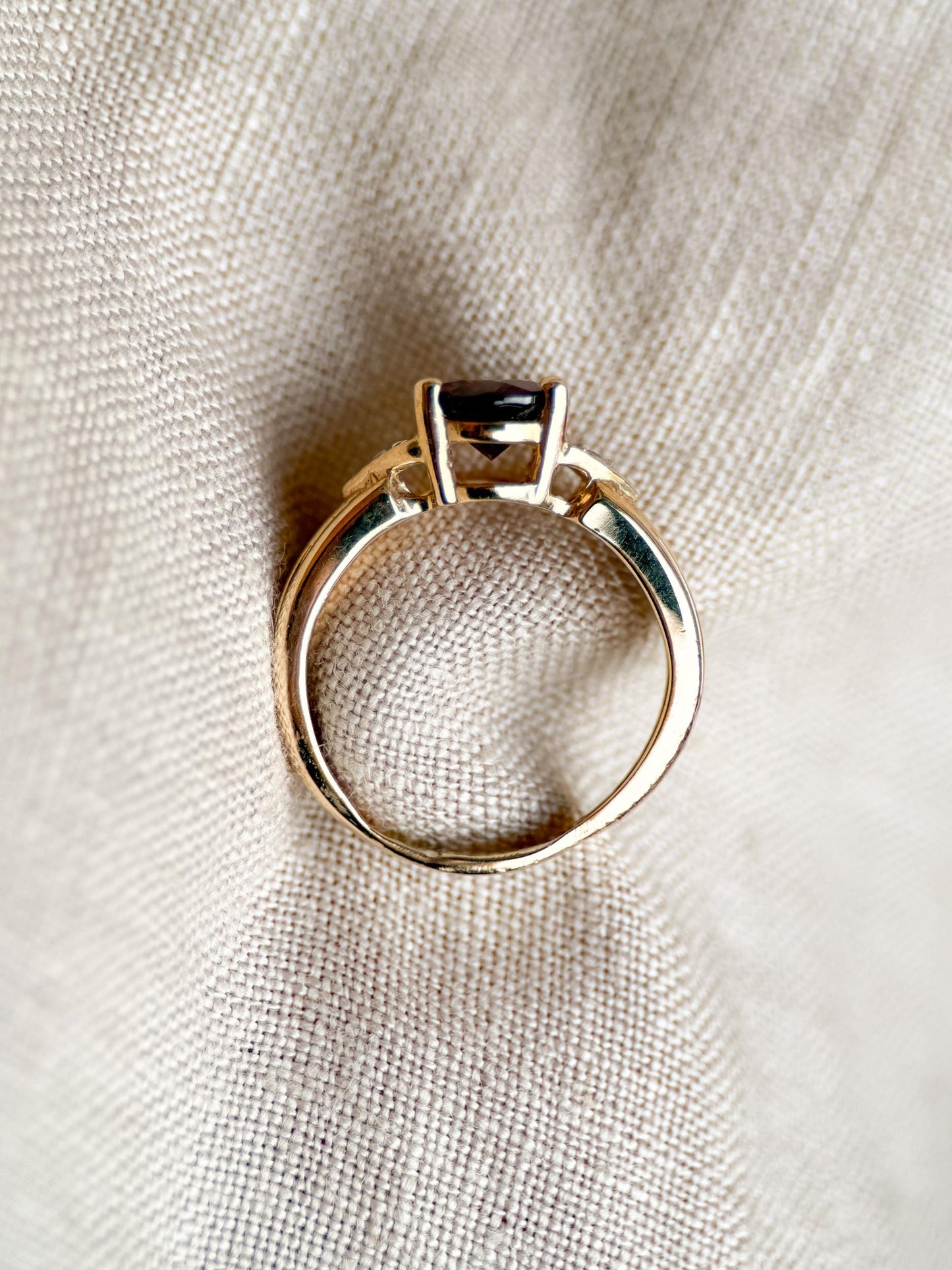Vintage 1990s Garnet and Diamond Ring in 14k Gold