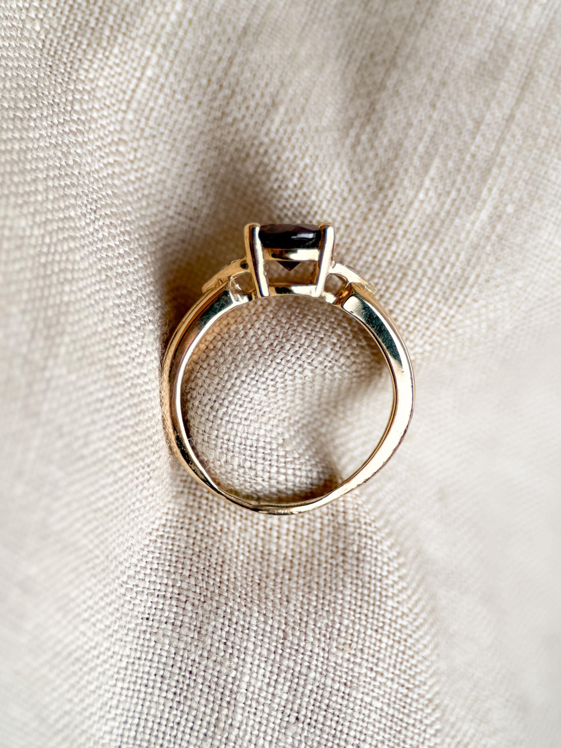 Vintage 1990s Garnet and Diamond Ring in 14k Gold