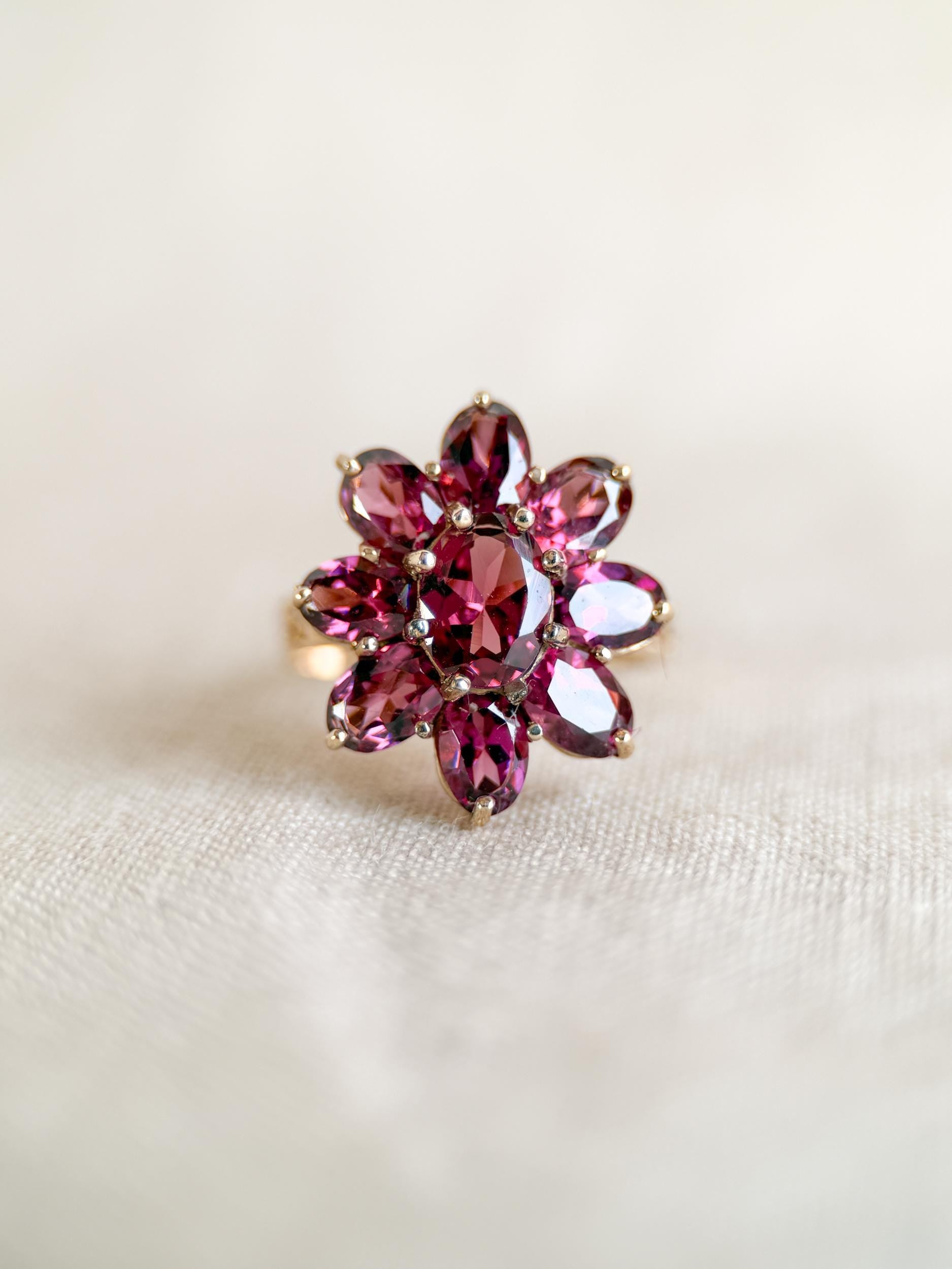 Vintage 1990s Rhodolite Garnet Cluster Ring in 10k Gold