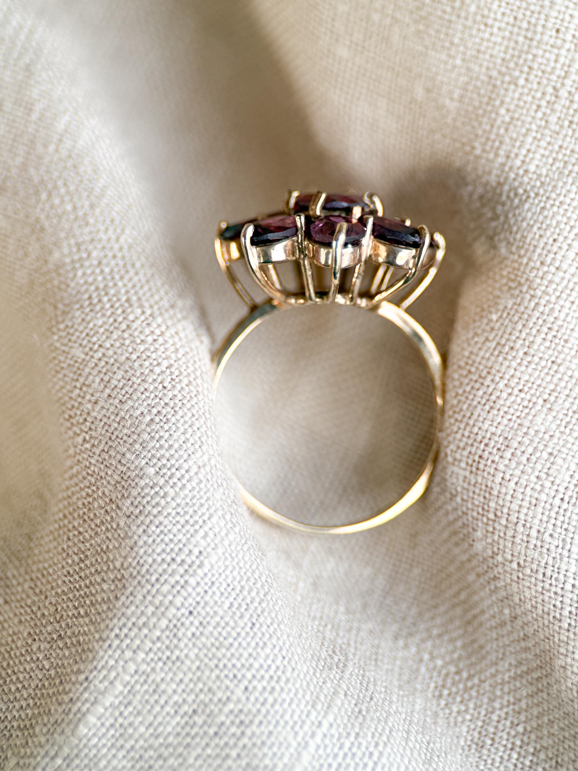 Vintage 1990s Rhodolite Garnet Cluster Ring in 10k Gold