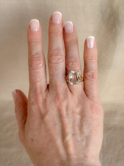 Vintage 1990s Topaz Filigree Gemstone Ring in 14k Gold