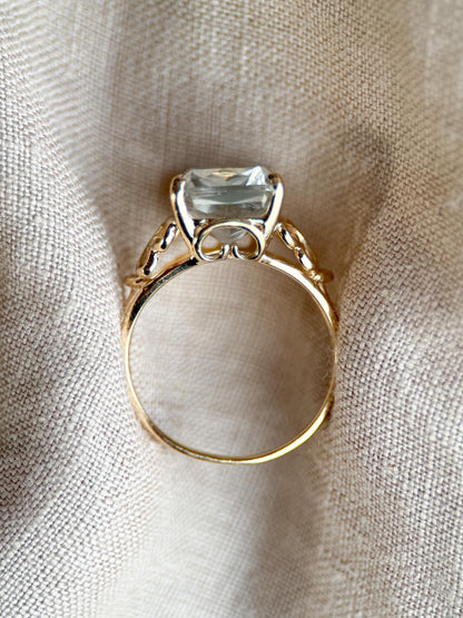 Vintage 1990s Topaz Filigree Gemstone Ring in 14k Gold