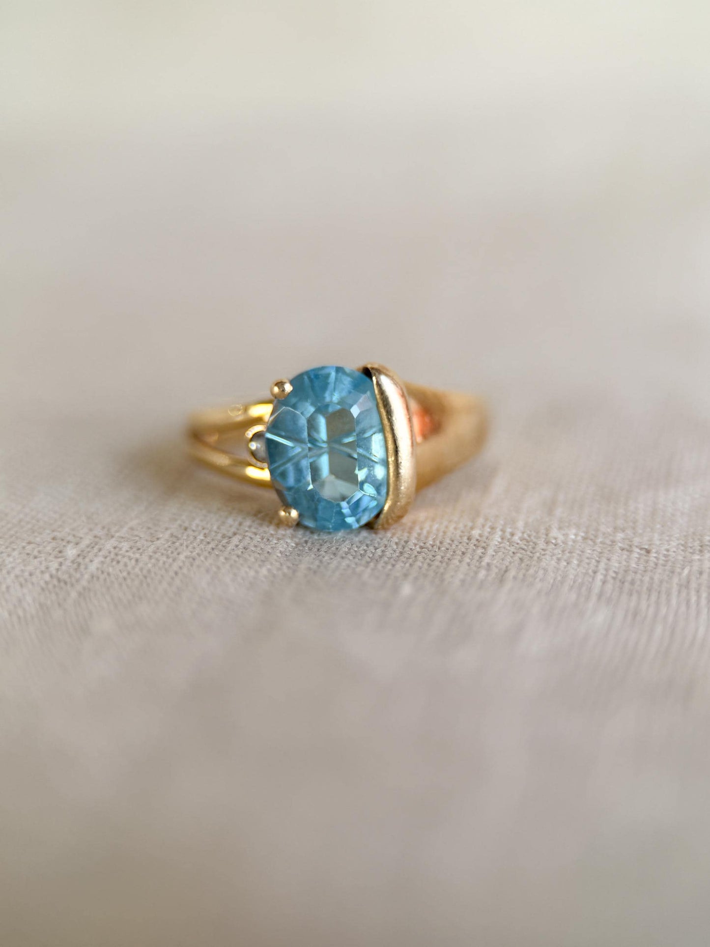 Vintage 1990s Blue Topaz & Diamond Ring, 14k Gold