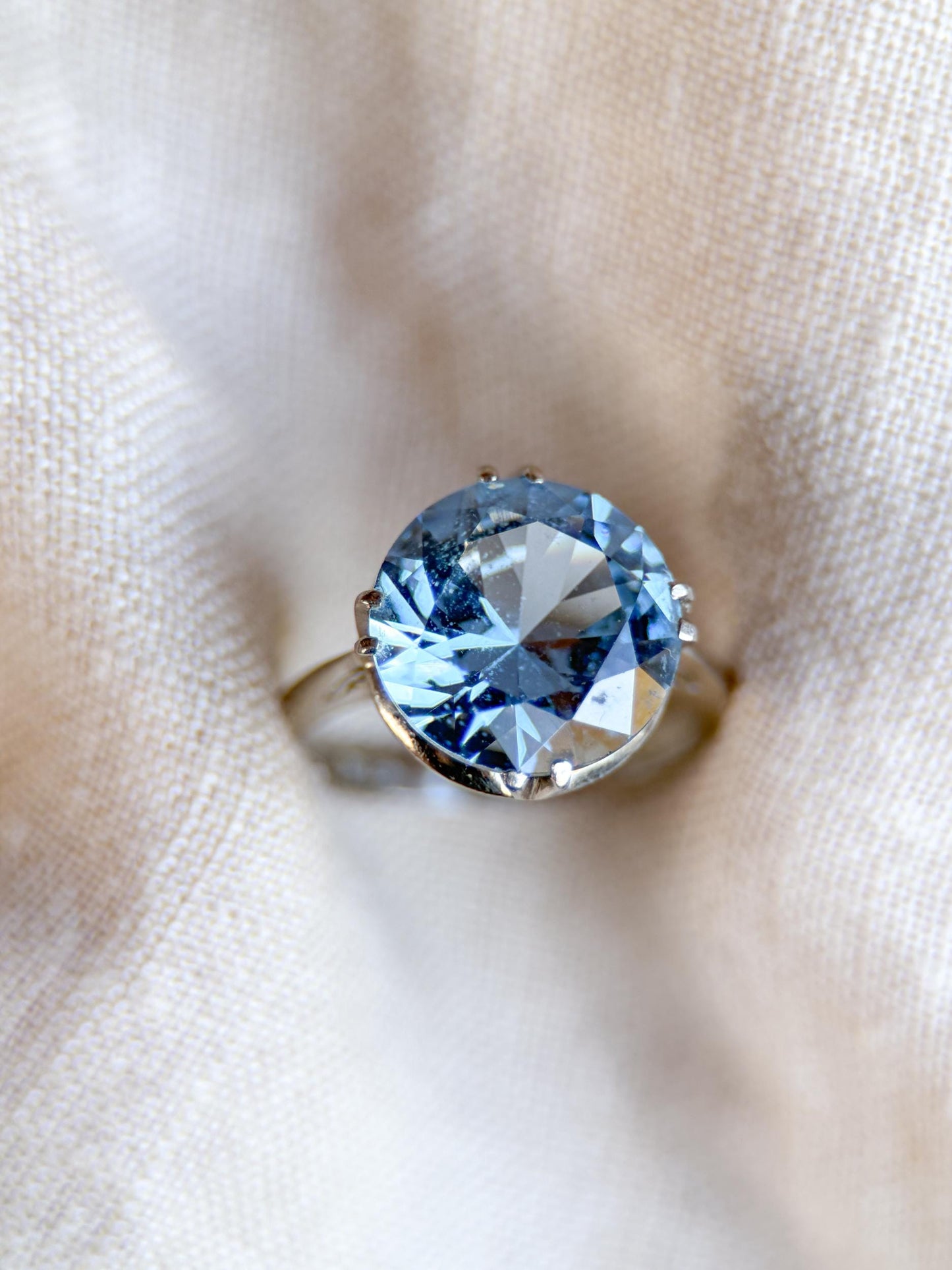 Vintage 1960s Blue Spinel Cocktail Ring, 18k White Gold - Timeless Sustainability • Vintage Fine Jewelry