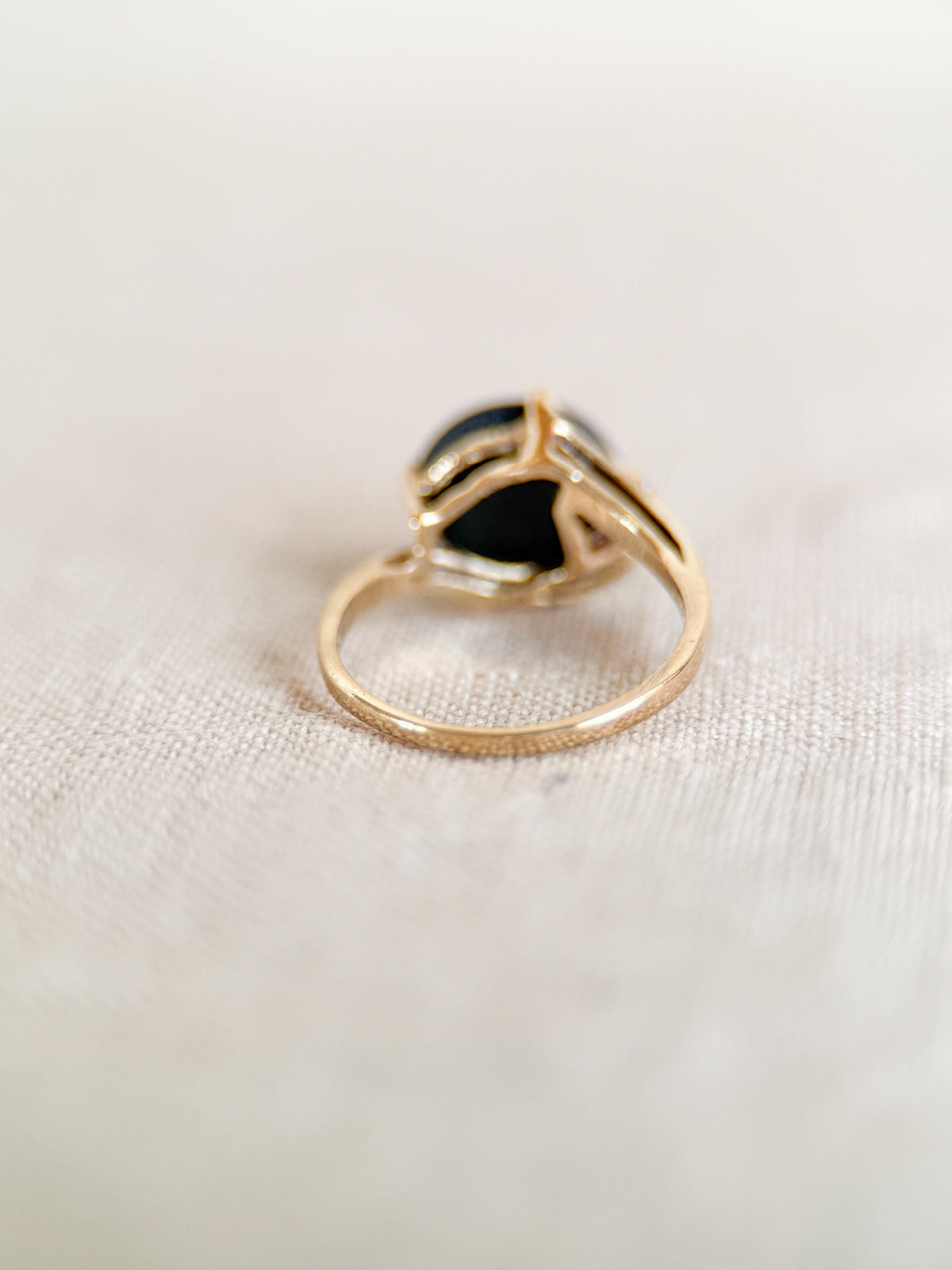 Vintage 1990s Star Diopside Gemstone Ring in 14k Gold