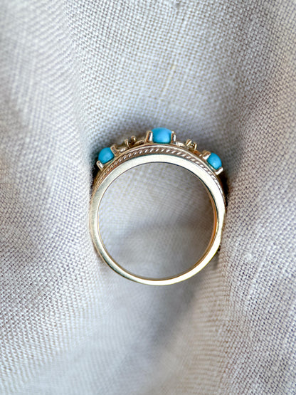 Vintage 1990s Blue Turquoise & Diamond Ring in 14k Gold
