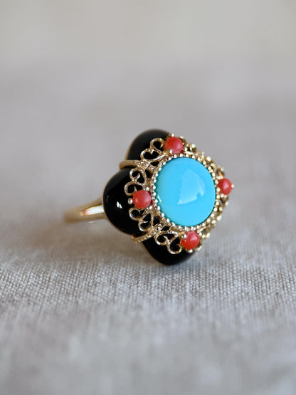 Vintage 1990s Blue Turquoise & Onyx Ring in 14k Gold