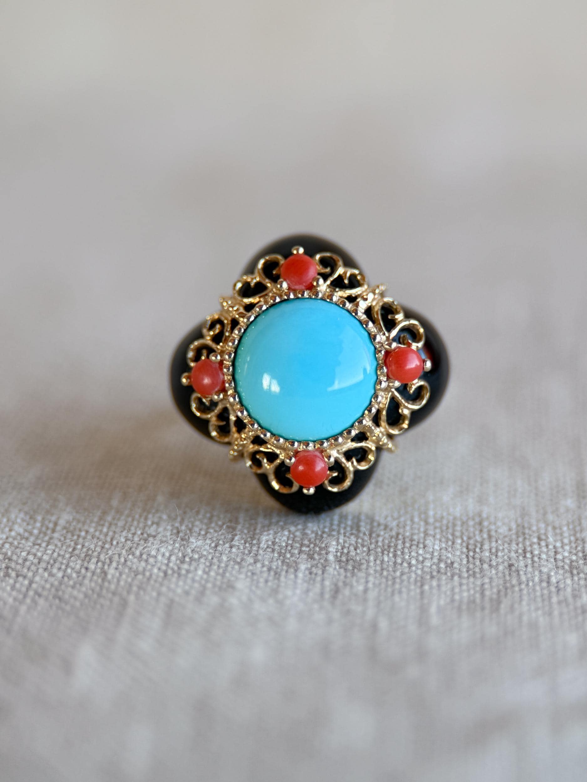 Vintage 1990s Blue Turquoise & Onyx Ring in 14k Gold - Timeless Sustainability • Vintage Fine Jewelry