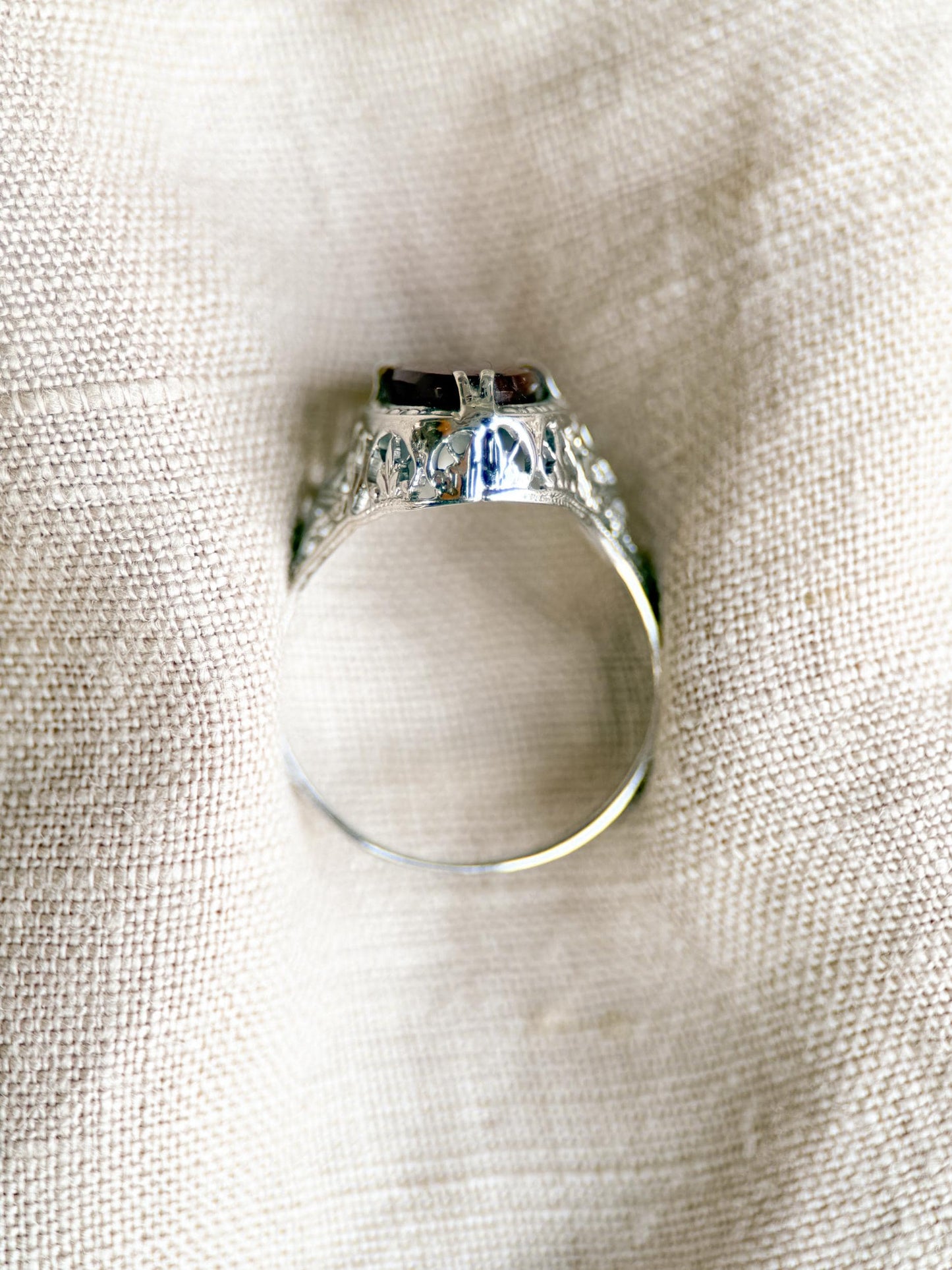 Vintage 1940s Carnelian Gemstone Ring in 14k White Gold