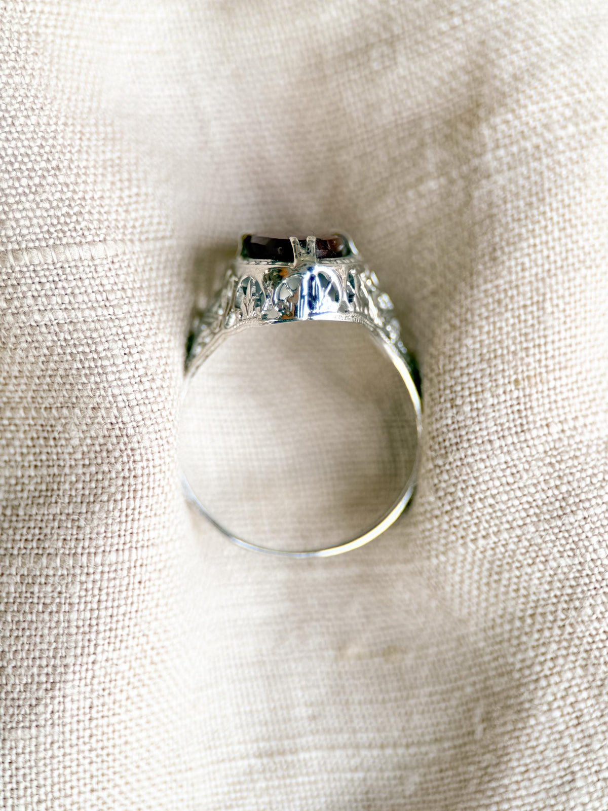 Vintage 1940s Carnelian Gemstone Ring in 14k White Gold
